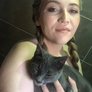 Meet your Posher, Kaylin